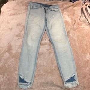 BLANKNYC The Reade Crop jean